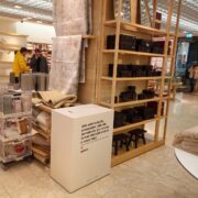 Urnă donații haine Zara Home